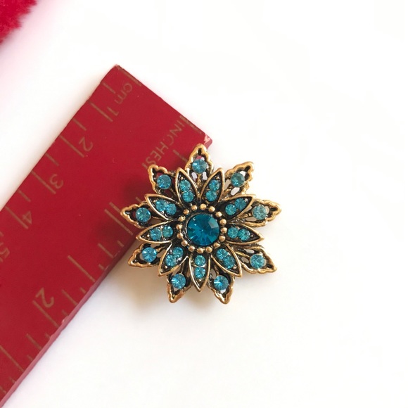 Blue Multi Stone Flower Brooch Pin - Picture 6 of 10